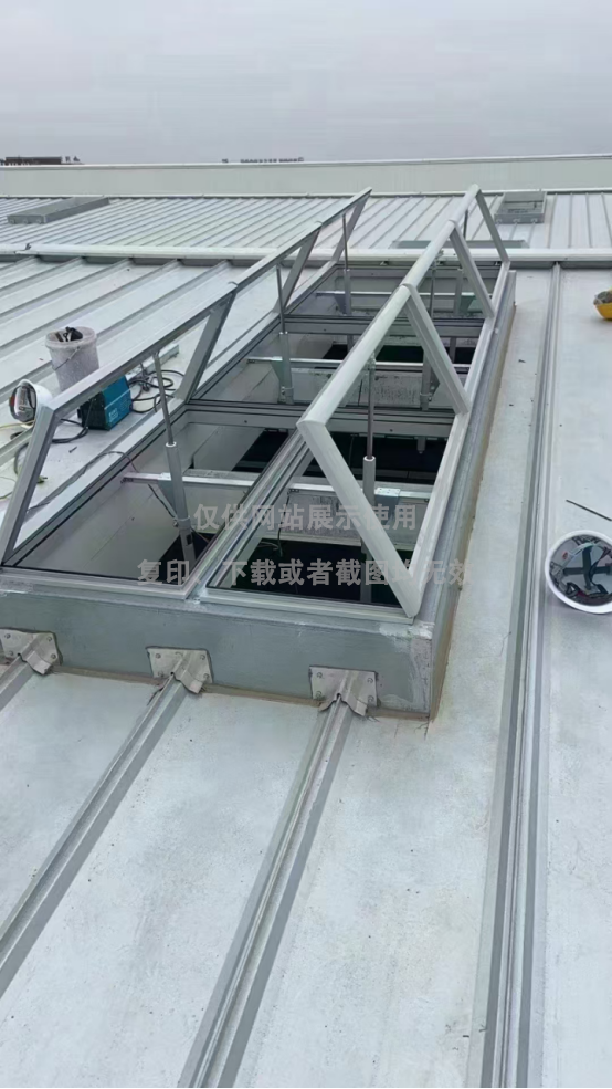 静宁苹果库沙依巴克排烟天窗