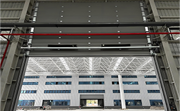 沙依巴克工业提升门