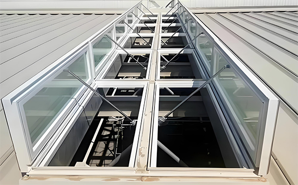 沙依巴克排烟天窗