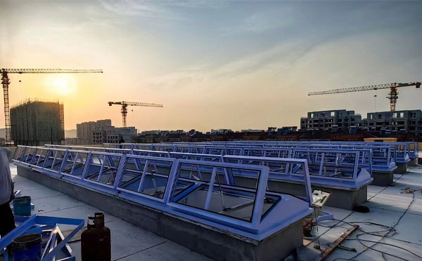 消防沙依巴克排烟窗工作原理