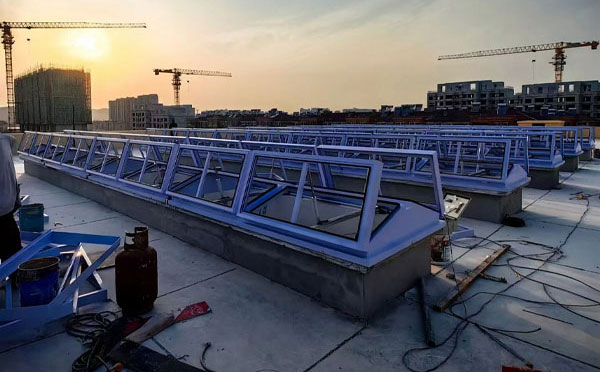 消防沙依巴克排烟窗风机选择主要看哪几点