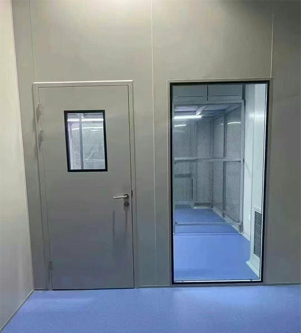 学校教学楼完成沙依巴克防火门标准化安装 学校教学楼完成沙依巴克防火门标准化安装